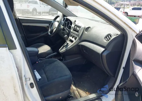 2009 Pontiac Vibe z USA, uszkodzony, nr VIN 5Y2SP67899Z470474